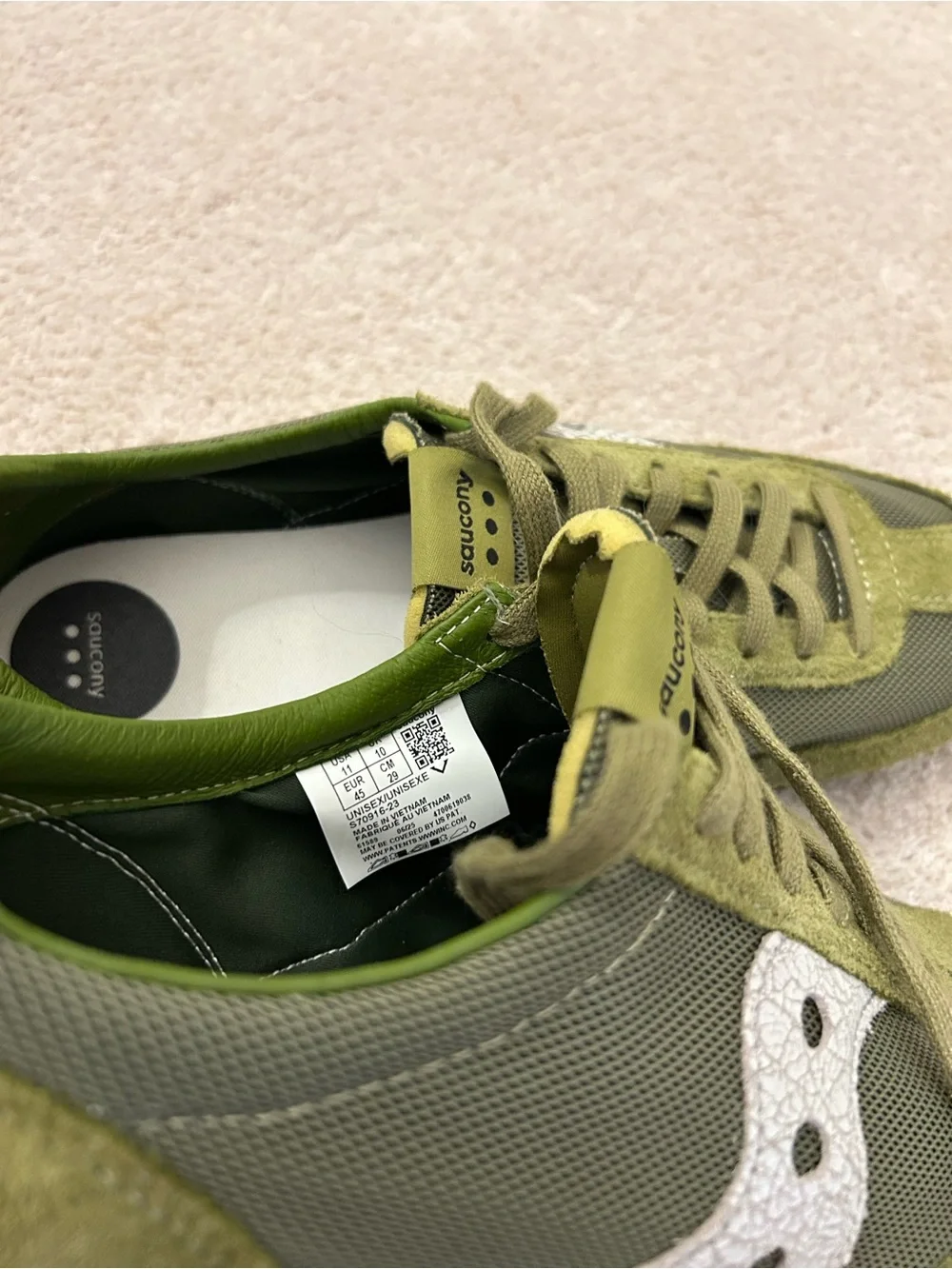 Saucony Silo Gripper S in Caramom and Pine